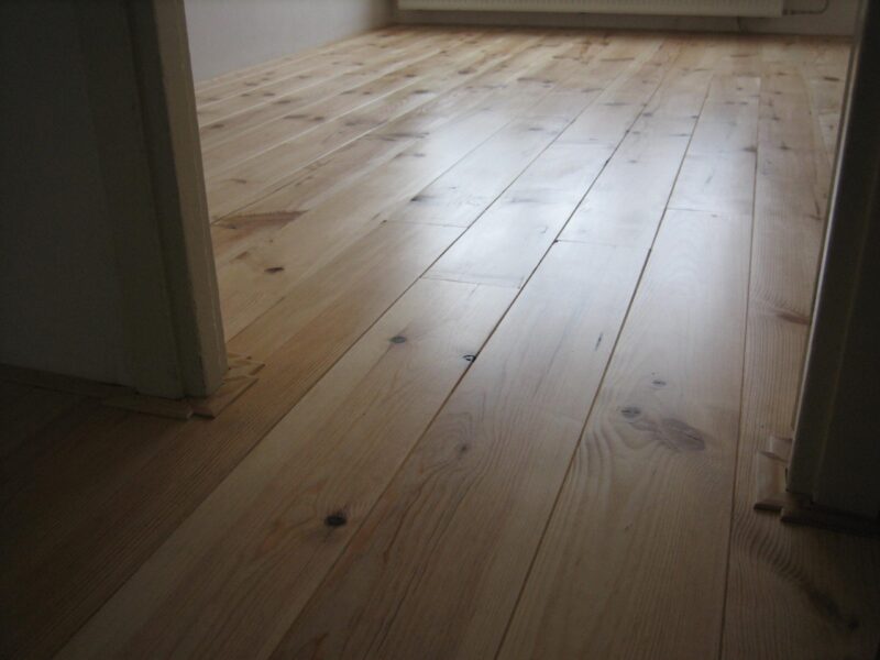 Massief houten vloer laten leggen door York Floors